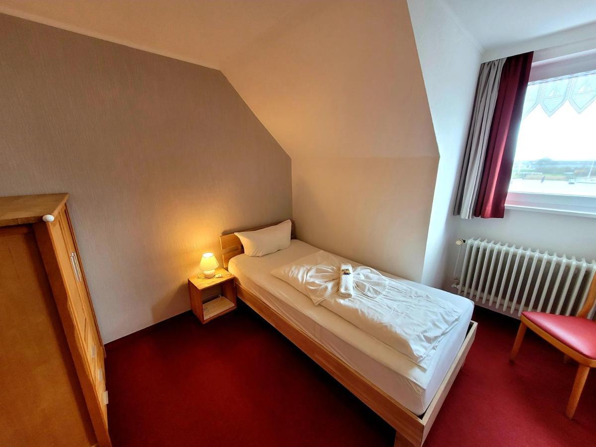 An'T Yachthaven Otel Harlesiel Oda fotoğraf