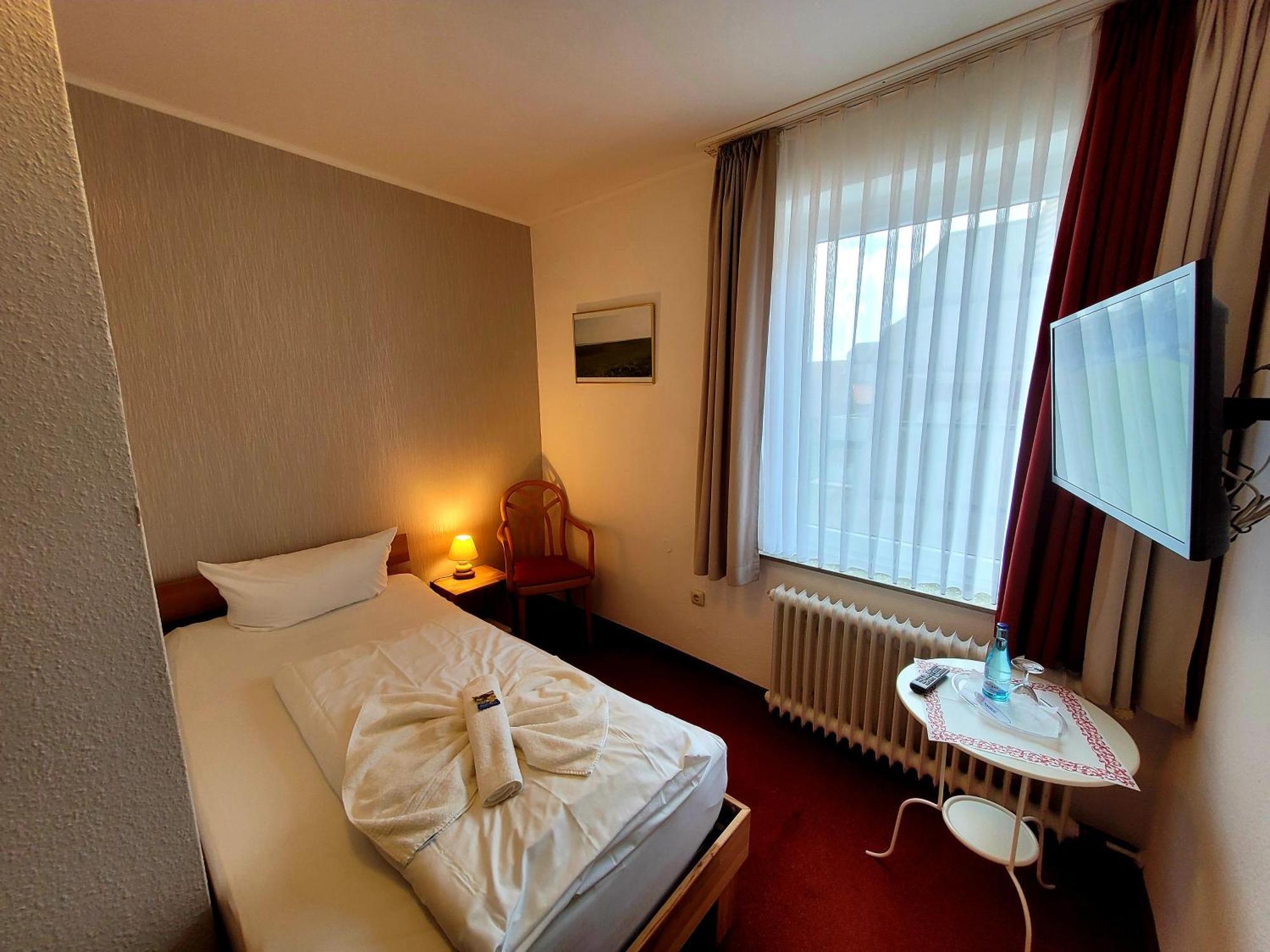 An'T Yachthaven Otel Harlesiel Oda fotoğraf