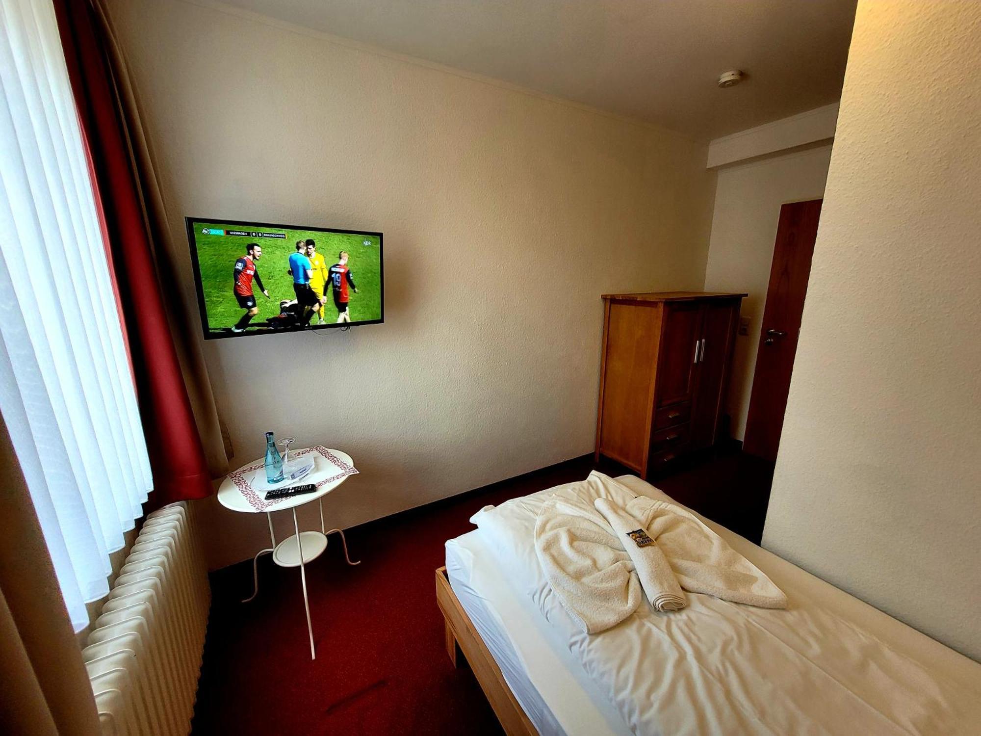 An'T Yachthaven Otel Harlesiel Oda fotoğraf